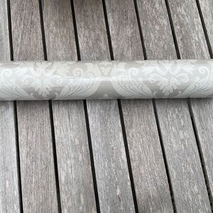 Graham and Brown Wallpaper - Double roll
Baroque inspired.